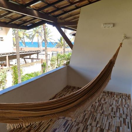 Casa Beira Mar Em Praia Do Flamengo 萨尔瓦多 外观 照片